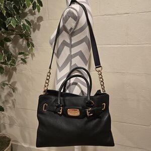 Michael Kors Hamilton Travelor Belted Tote Black Gold Pebble Leather 38F5CHMT9L.
